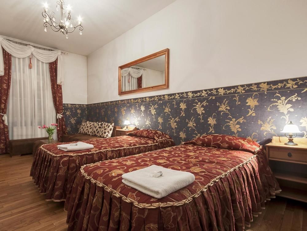 Abella Suites & Apartments By Artery Hotels Krakau Buitenkant foto